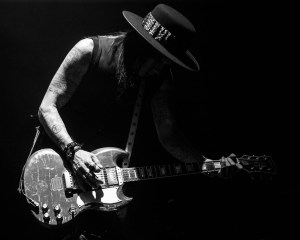 Tommy Henricksen, guitarist for Alice Cooper