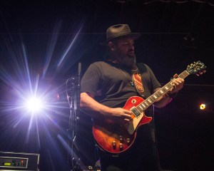 Chandler "Chan" Kinchla, guitarist of Blues Traveller