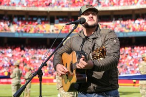 Dexter Roberts performing at Arrowhead Stadium on November 3, 2019.