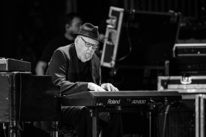 Joe Bonamassa's keyboardist Reece Wynans