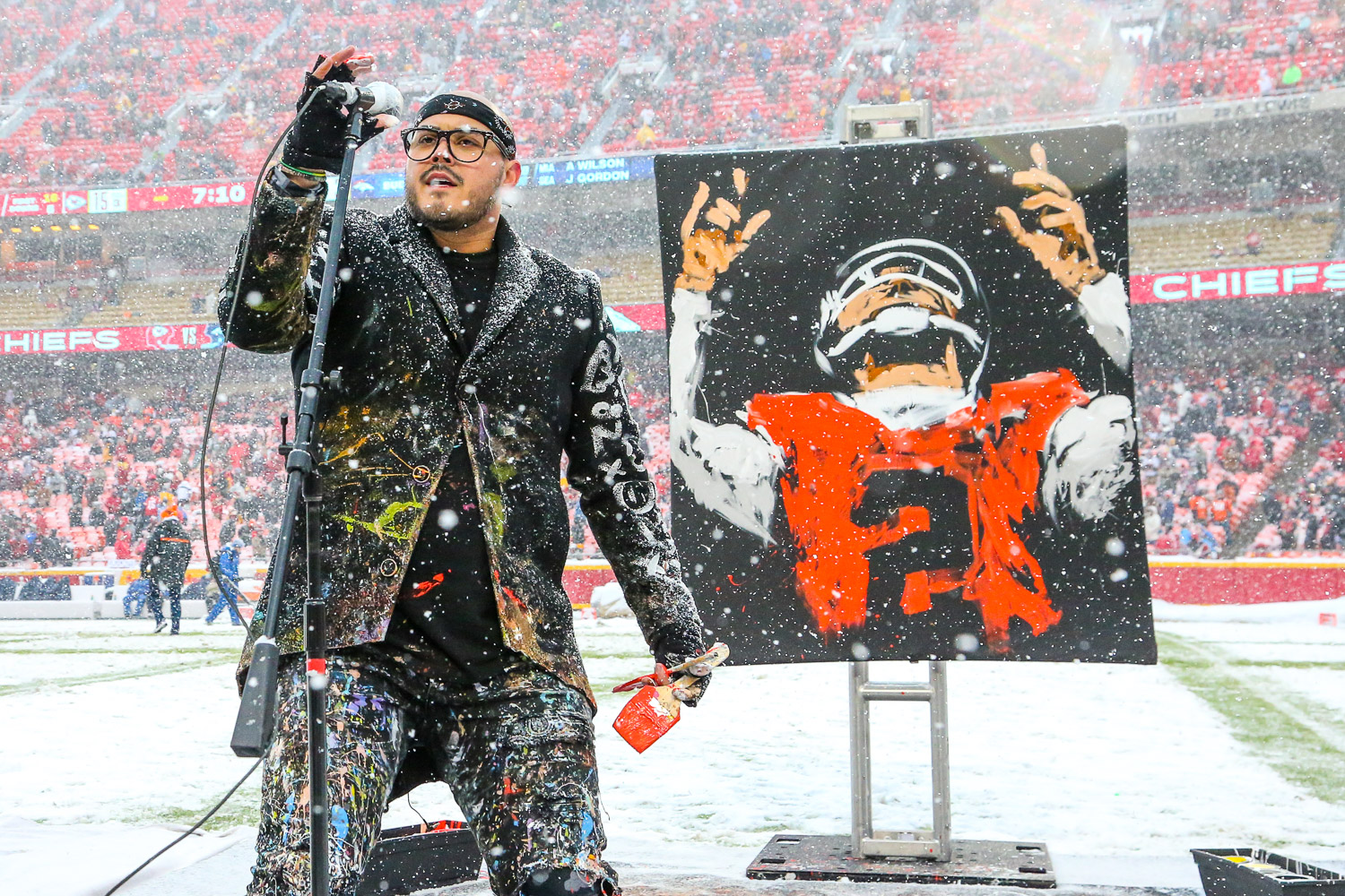 Speed painter David Garibaldi during the NFL football game between the Kansas City Chiefs and the Denver Broncos at Arrowhead Stadium on December 15, 2019