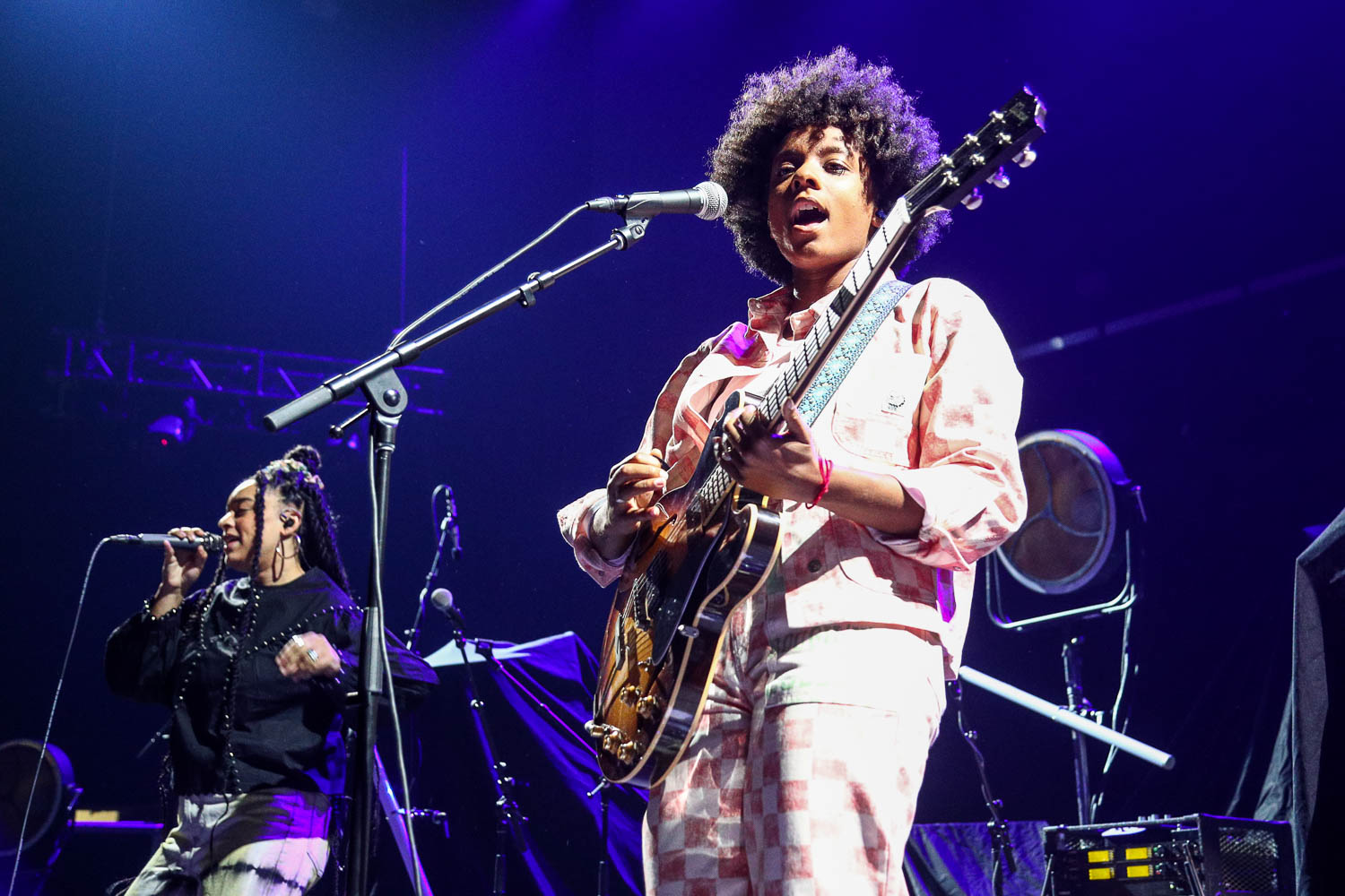 Zandy Mowry (Fitzgerald), guitarist of The New Respects