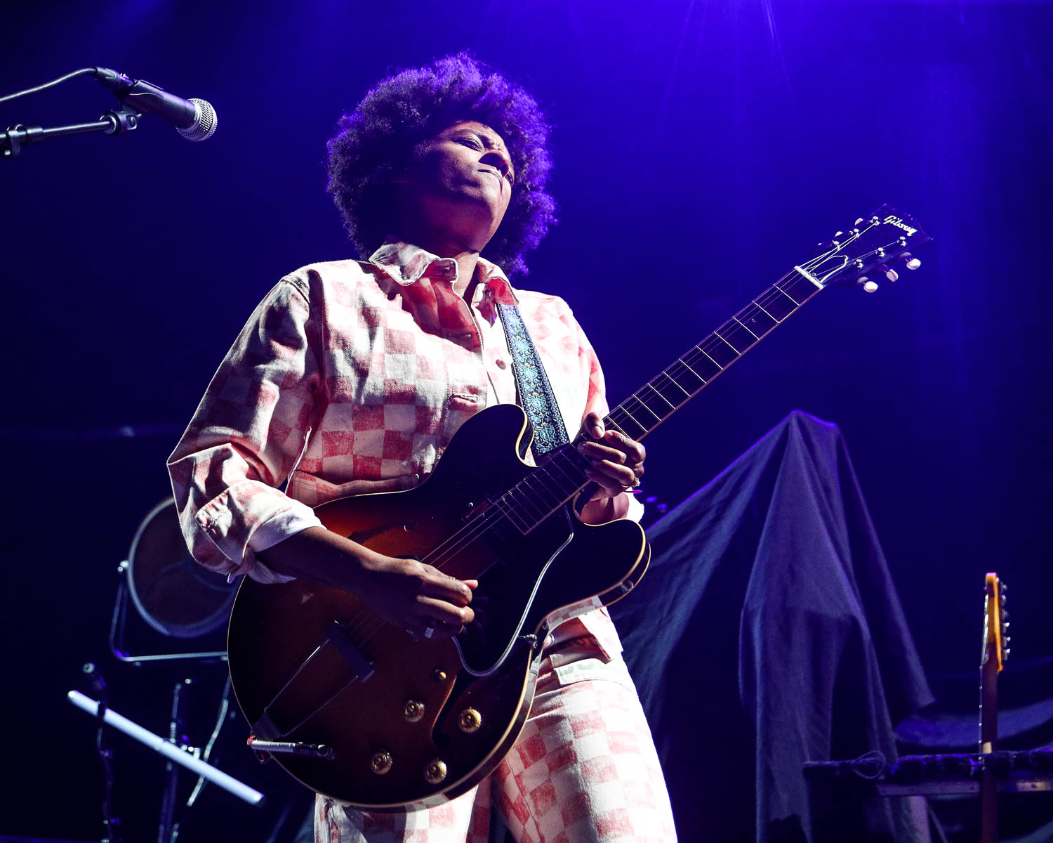 Zandy Mowry (Fitzgerald), guitarist of The New Respects