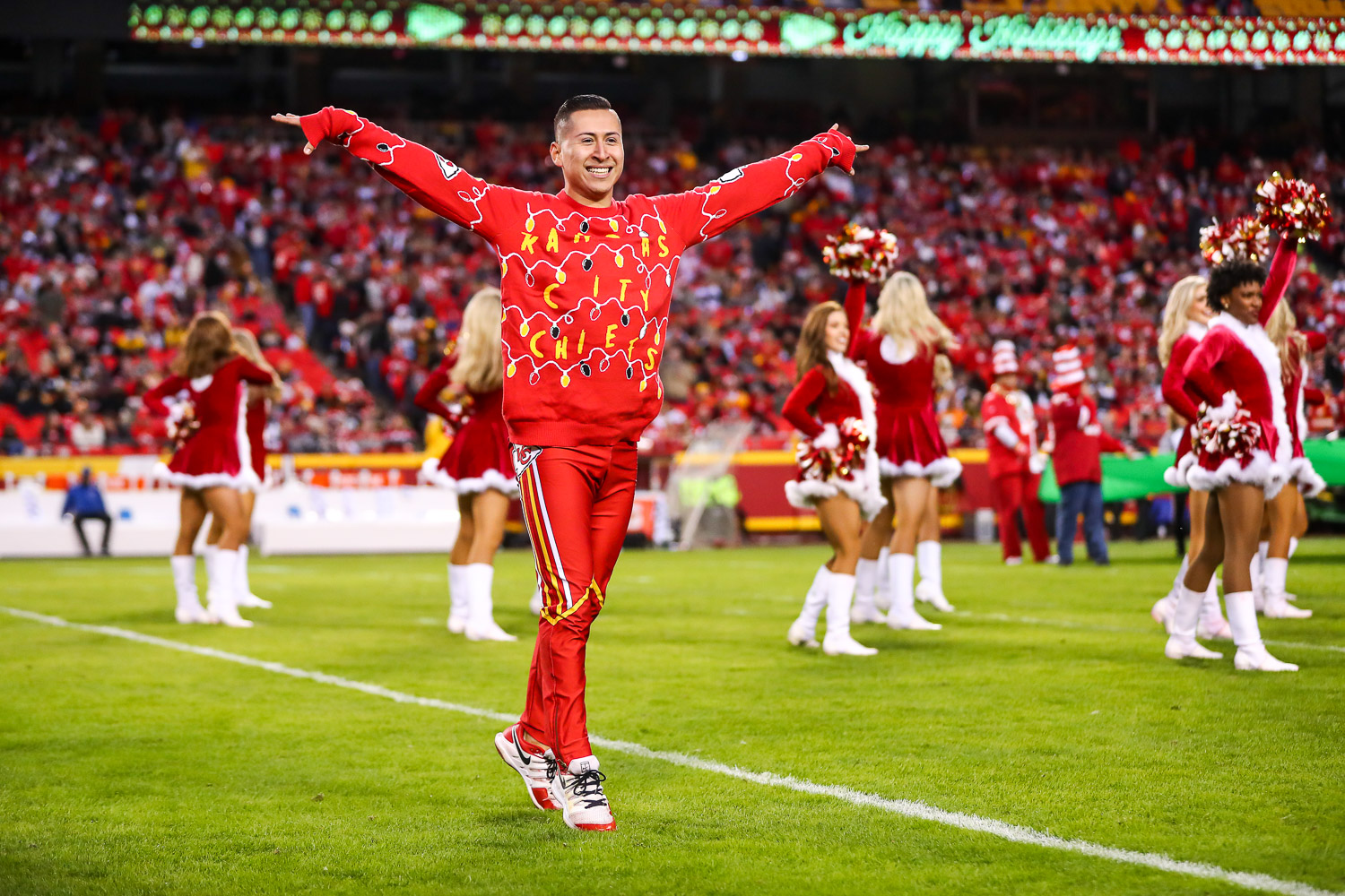 Kansas City Chiefs cheerleader during an NFL football game against the Pittsburgh Steelers, Sunday, December 26, 2021 in Kansas City.