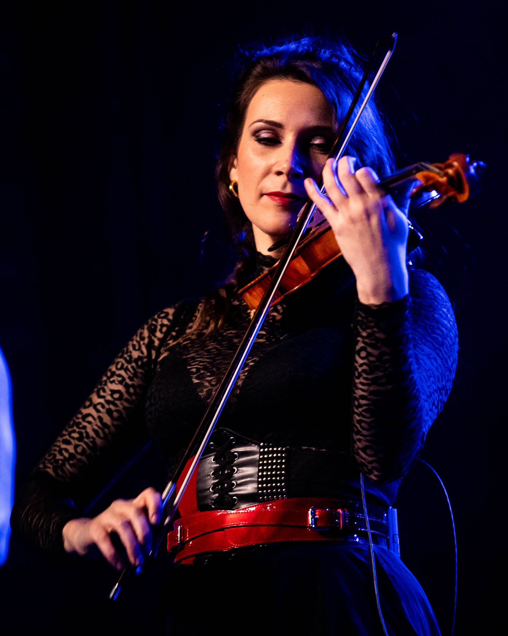 Lea-Sophie Fischer, violinist of Russkaja