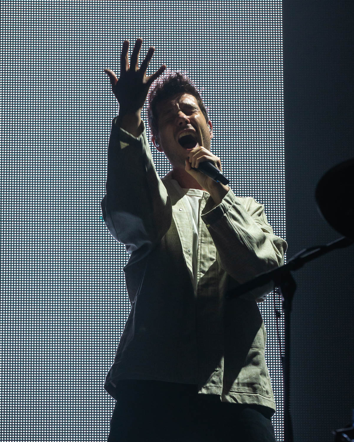 Dan Smith, lead vocalist of Bastille