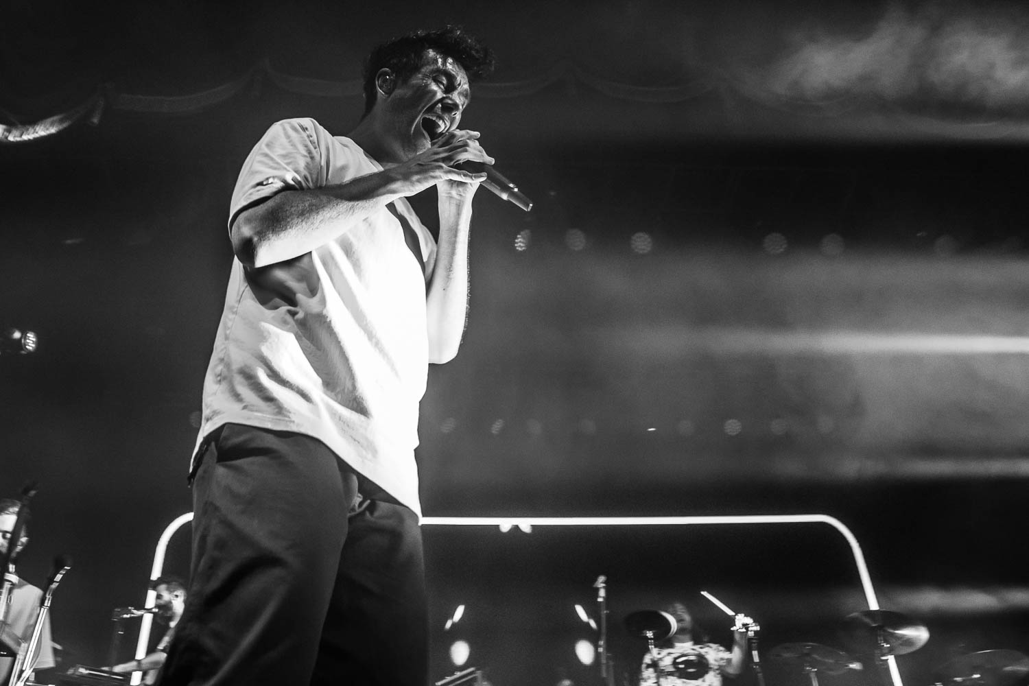 Dan Smith, lead vocalist of Bastille