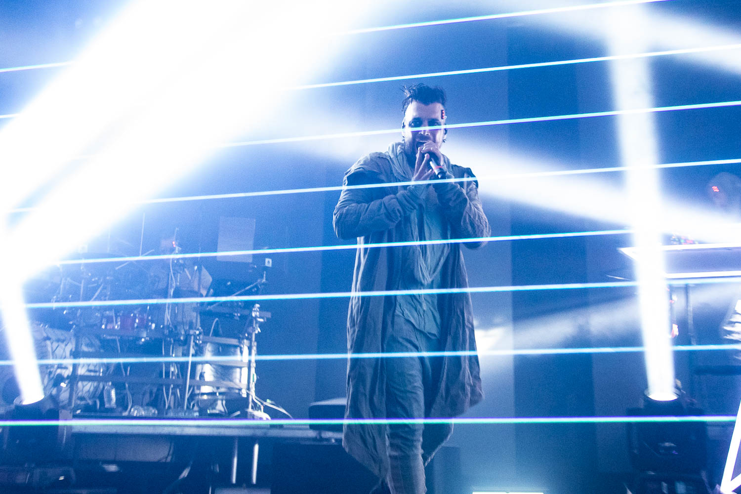 Dustin Bates, lead vocalist of Starset