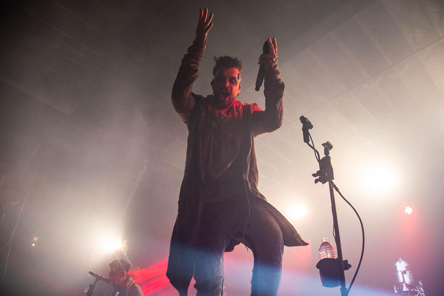 Dustin Bates, lead vocalist of Starset