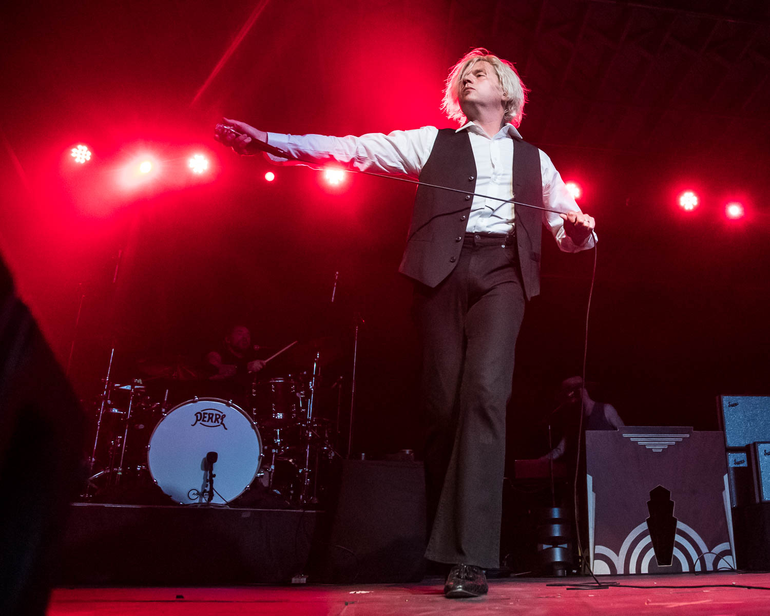 Jay Buchanan, lead vocalist of Rival Sons