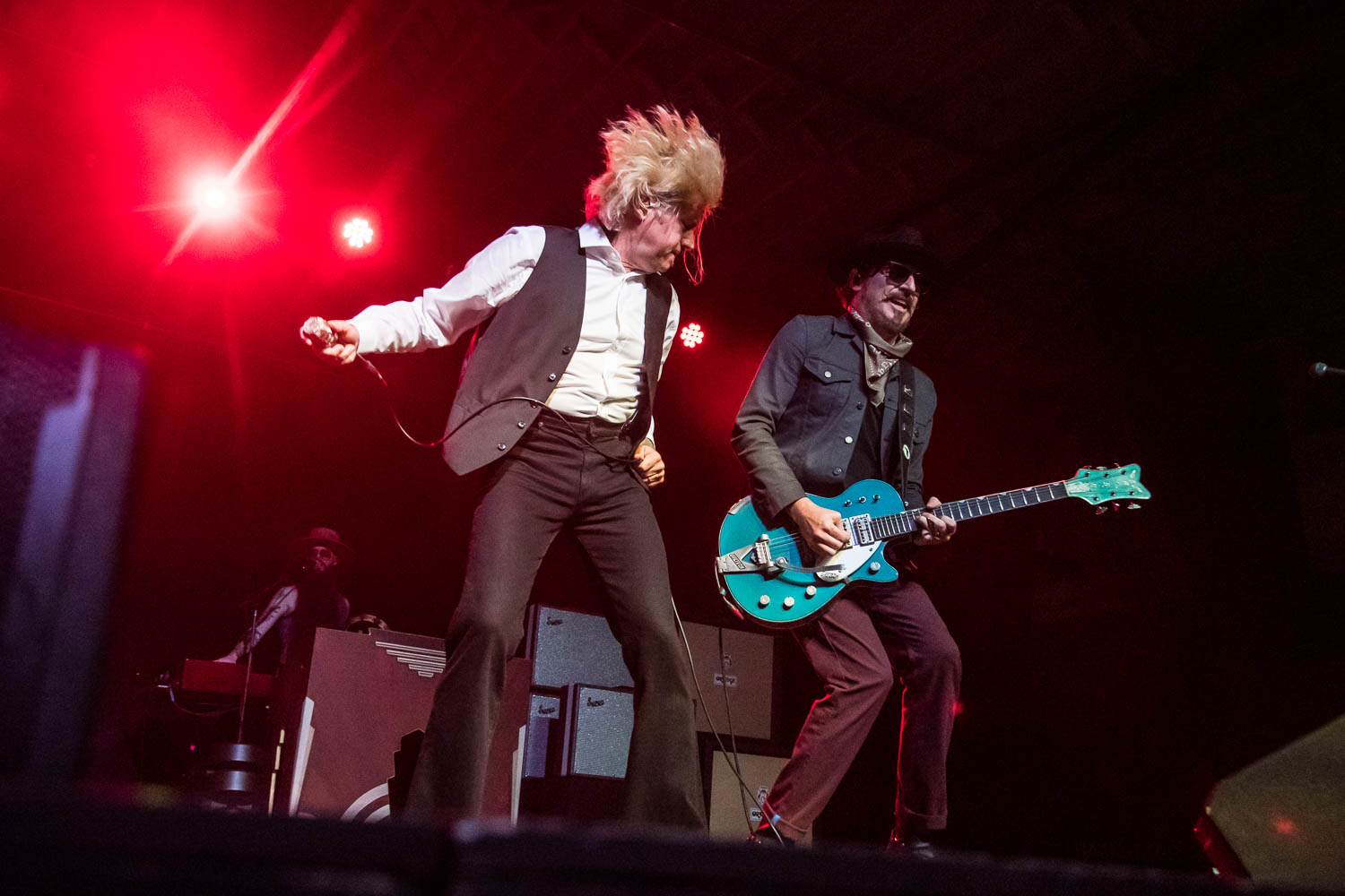 Jay Buchanan and Scott Holiday of Rival Sons
