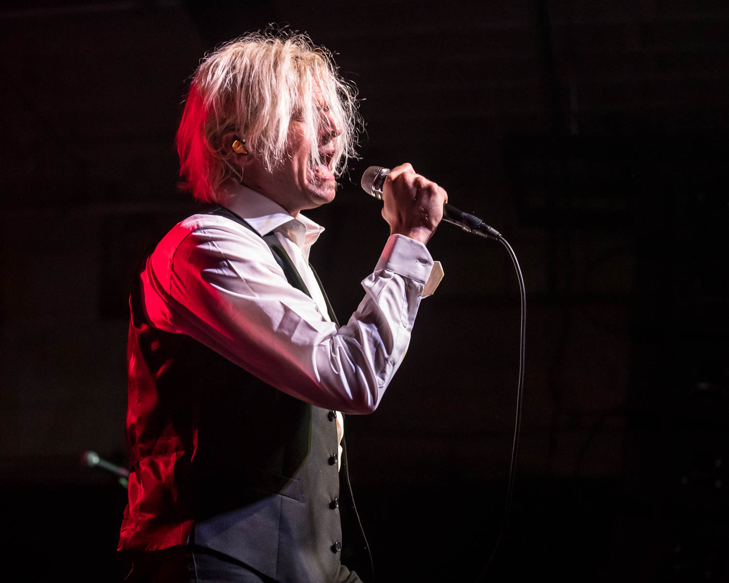 Jay Buchanan, lead vocalist of Rival Sons