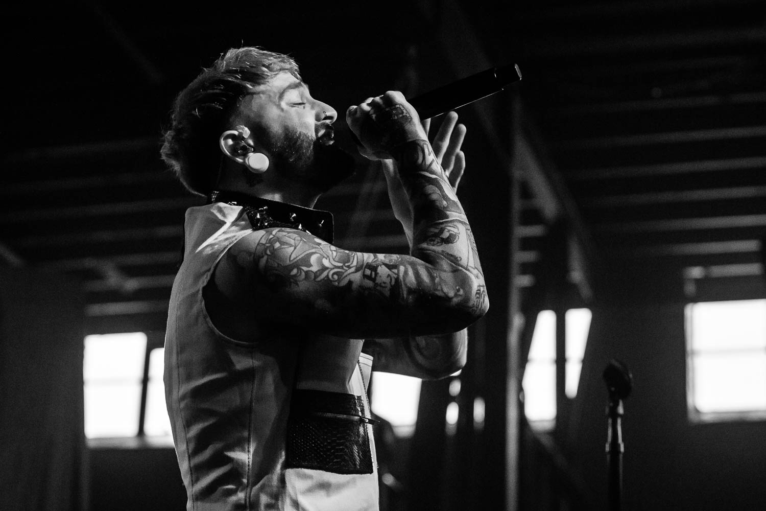 Bryan Kuznitz, lead vocalist of Fame on Fire