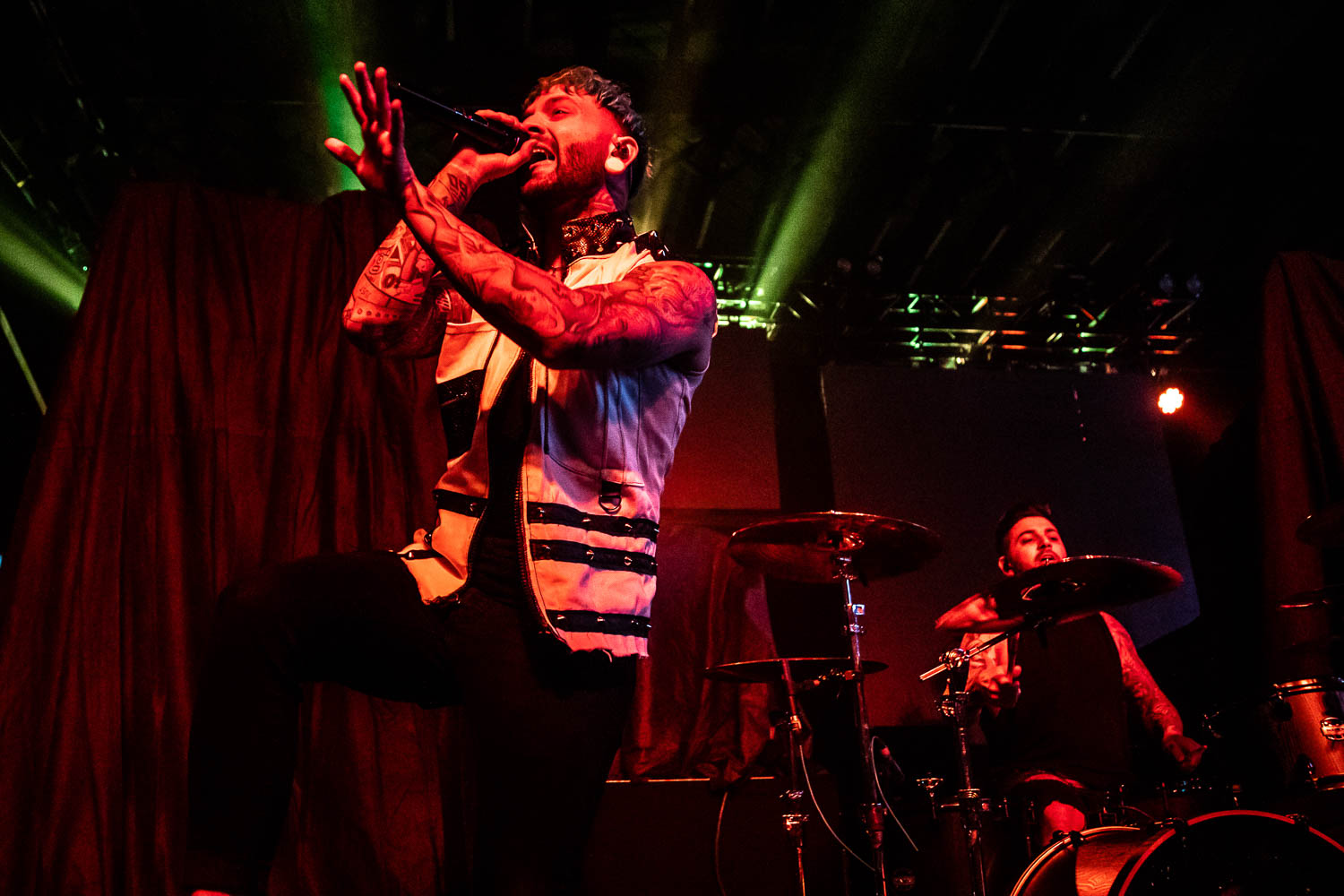 Bryan Kuznitz, lead vocalist of Fame on Fire