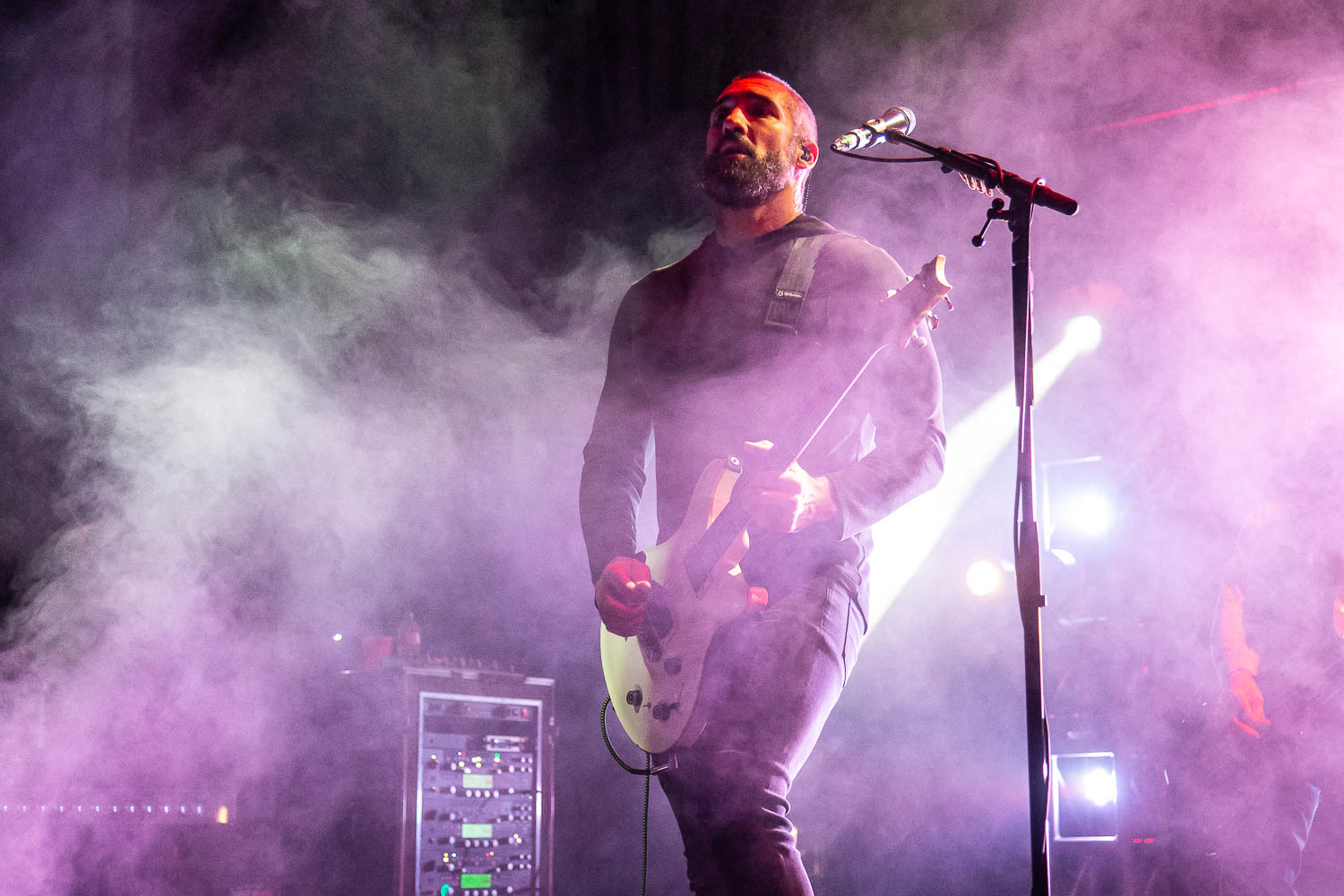 Clint Lowery, lead guitarist of Sevendust