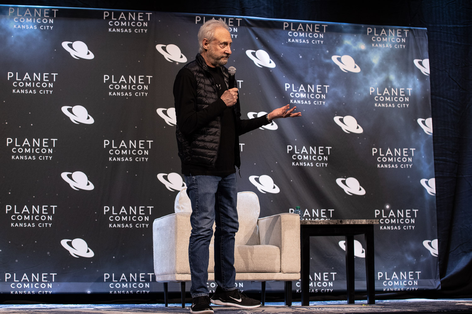 Brent Spiner during a panel on Friday at the 2023 Planet Comicon in Kansas City, Missouri on March 17, 2023.