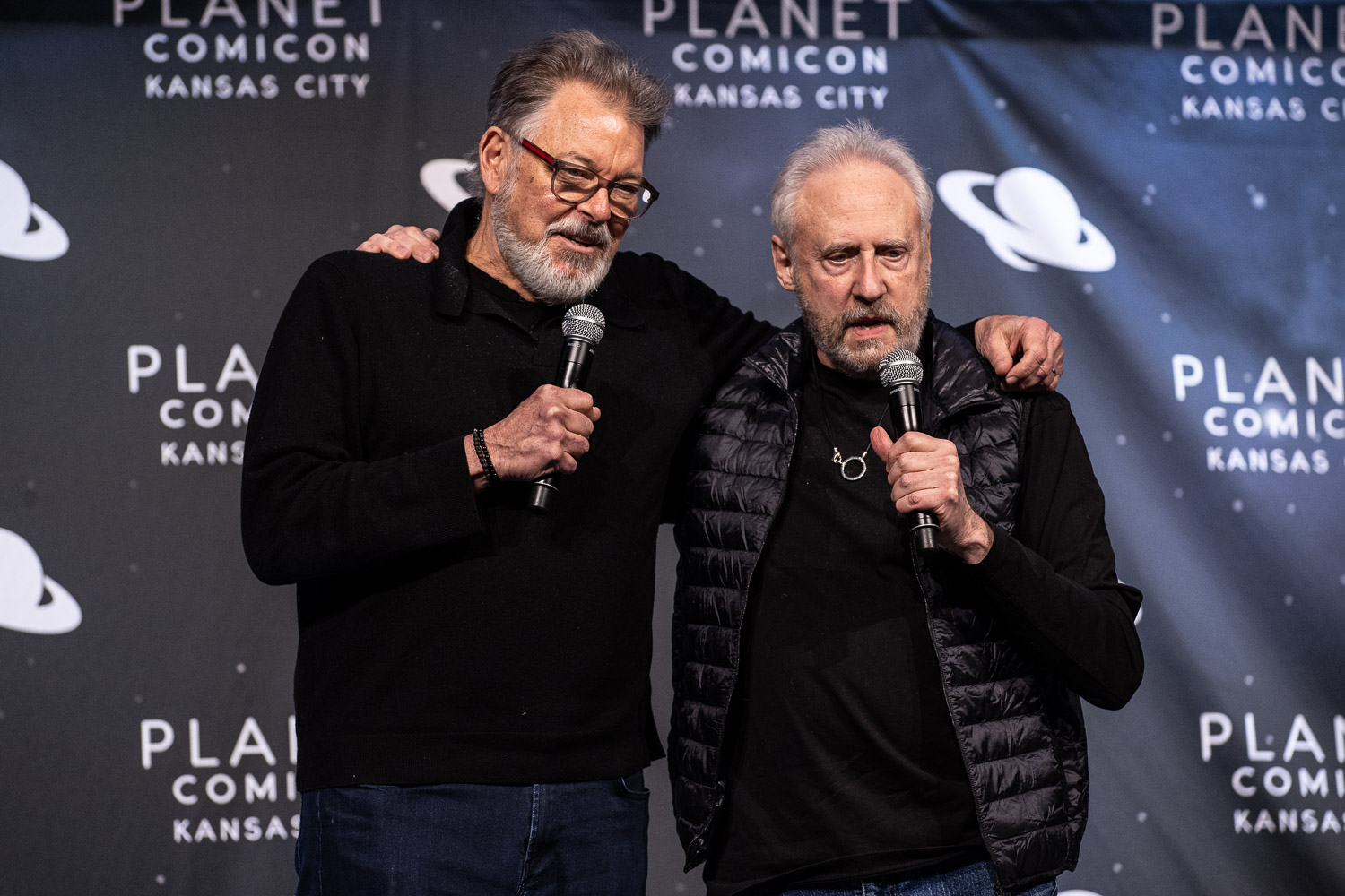 Jonathan Frakes and Brent Spiner during a panel on Friday at the 2023 Planet Comicon in Kansas City, Missouri on March 17, 2023.