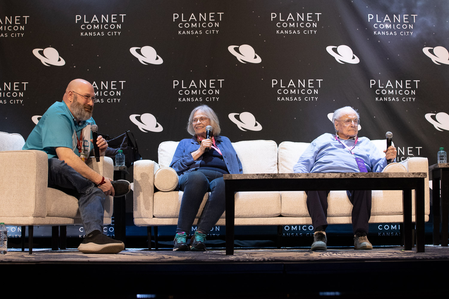 Bonnie Bartlett and William Daniels during a panel on Friday at the 2023 Planet Comicon in Kansas City, Missouri on March 17, 2023.