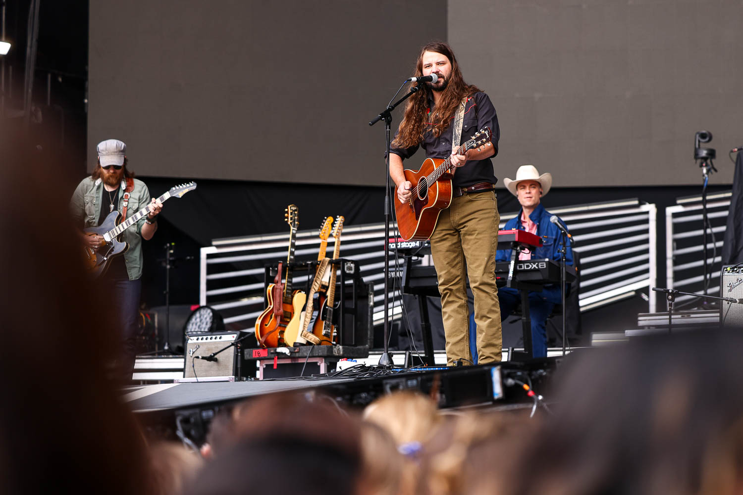 Brent Cobb performing at GEHA Field at Arrowhead Stadium in Kansas City, Missouri on June 10, 2023.