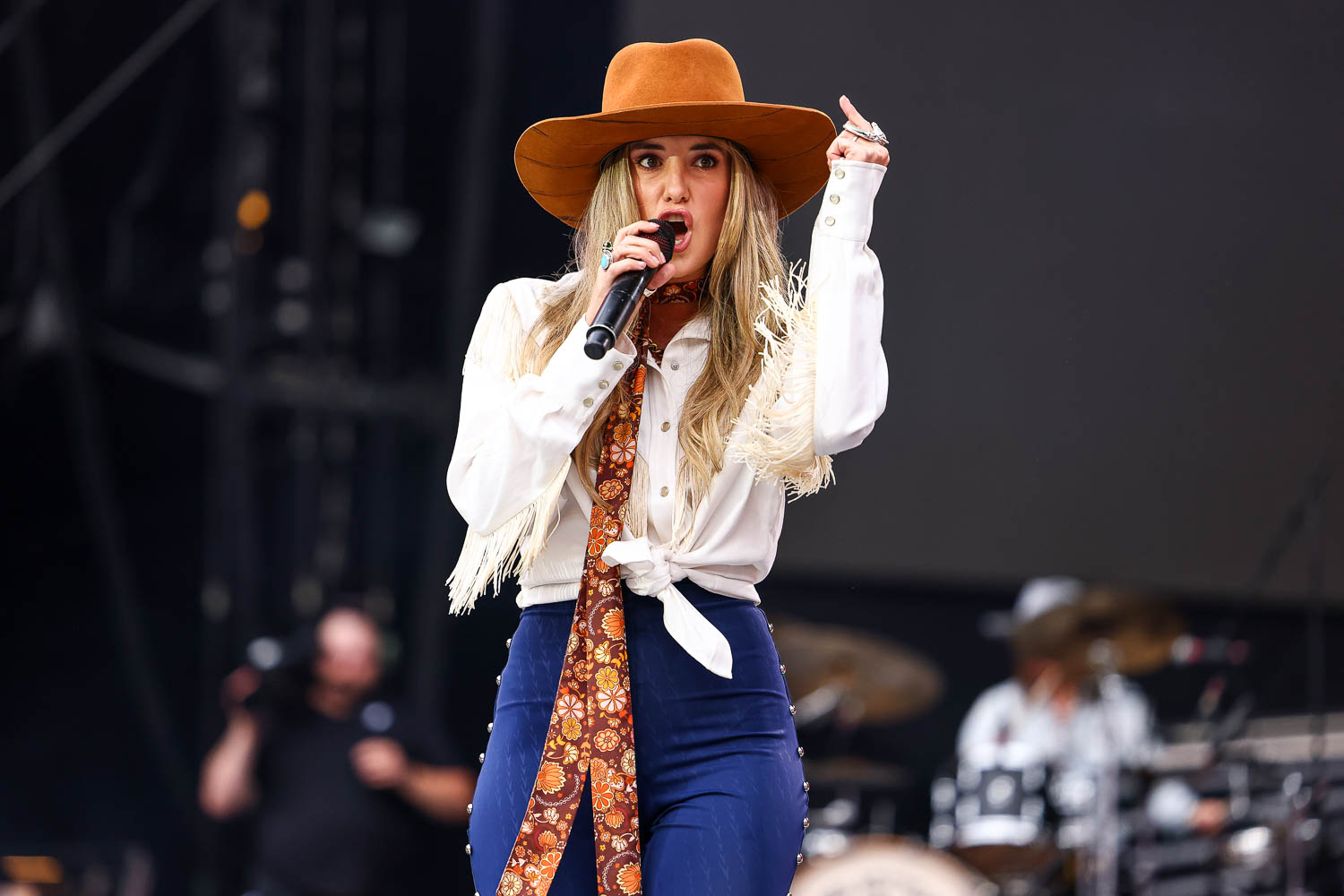 Lainey Wilson performing at GEHA Field at Arrowhead Stadium in Kansas City, Missouri on June 10, 2023.