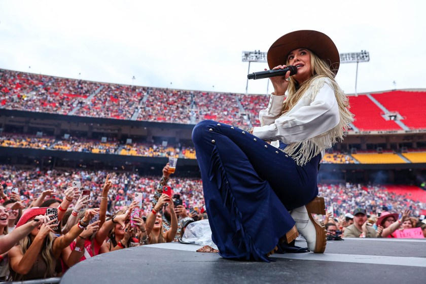 Lainey Wilson performing at GEHA Field at Arrowhead Stadium in Kansas City, Missouri on June 10, 2023.