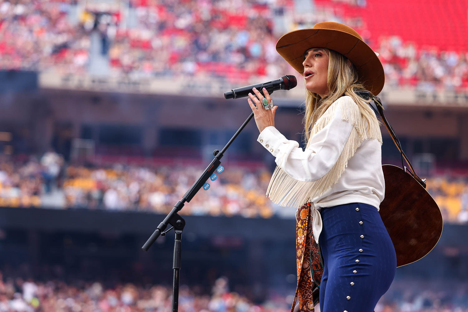 Lainey Wilson performing at GEHA Field at Arrowhead Stadium in Kansas City, Missouri on June 10, 2023.
