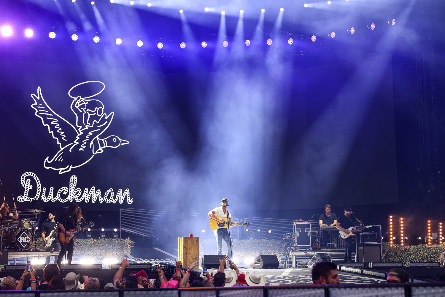 Riley Green performing at GEHA Field at Arrowhead Stadium in Kansas City, Missouri on June 10, 2023.