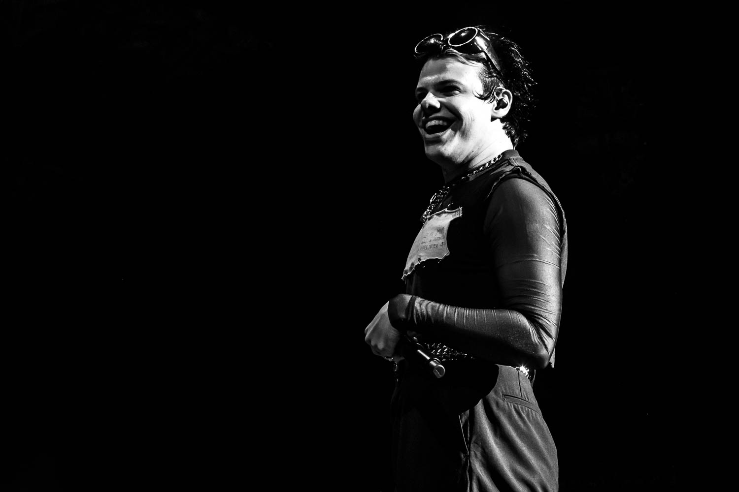 YUNGBLUD performing at Uptown Theater in Kansas City, Missouri on July 25, 2023.