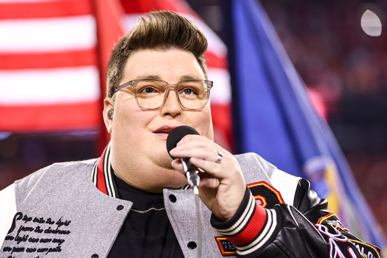 Gospel singer-songwriter Jordan Smith sings the national anthem prior to the week six NFL football game against the Denver Broncos, Thursday, October 12, 2023 in Kansas City.