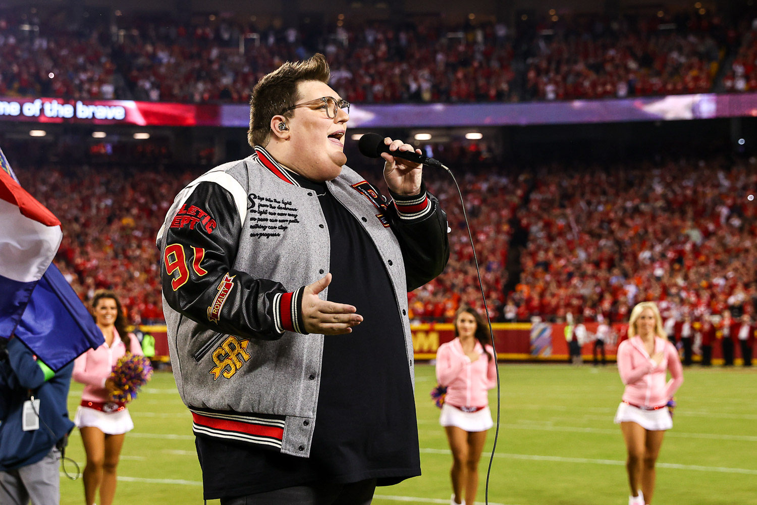 Gospel singer-songwriter Jordan Smith sings the national anthem prior to the week six NFL football game against the Denver Broncos, Thursday, October 12, 2023 in Kansas City.