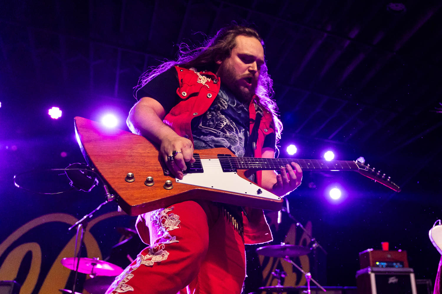 Tanner Jones, guitarist and vocalist of the Comancheros