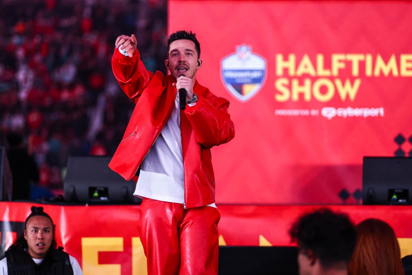 German singer/songwriter Nico Santos performing at halftime during the week nine NFL football game against the Miami Dolphins, November 5, 2023 in Frankfurt, Germany.