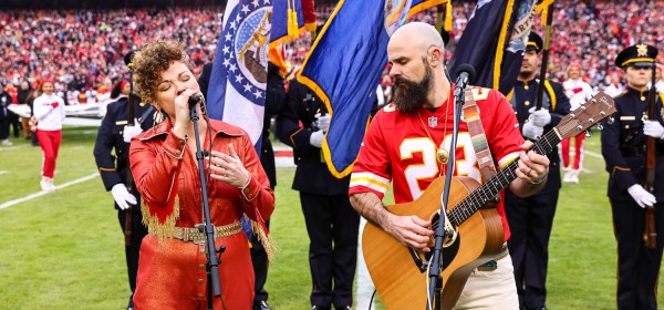 Recording duo Goldpine sings the national anthem prior to the NFL Week 17 matchup against the Cincinnati Bengals on December 31, 2023.