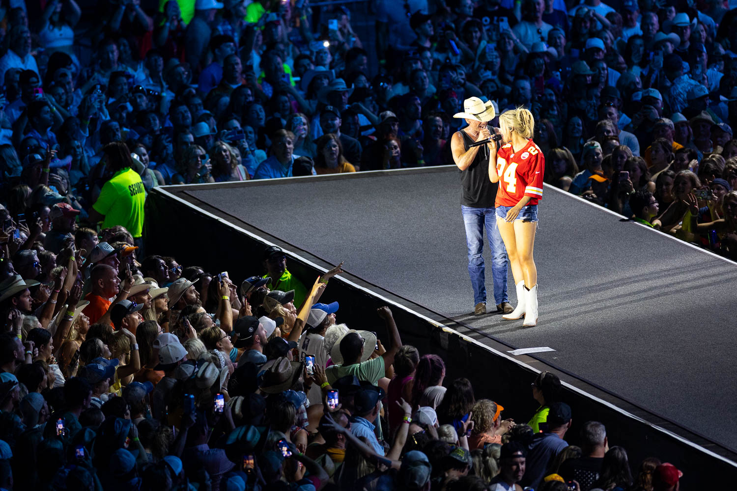 Kenny Chesney's Sun Goes Down 2024 Tour in Kansas City, Missouri on July 6, 2024.