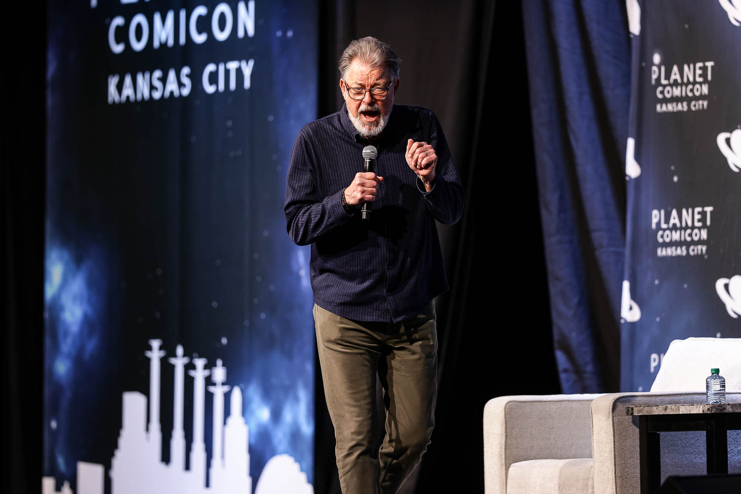 Jonathan Frakes during a panel on Saturday at the 2023 Planet Comicon in Kansas City, Missouri on March 18, 2023.