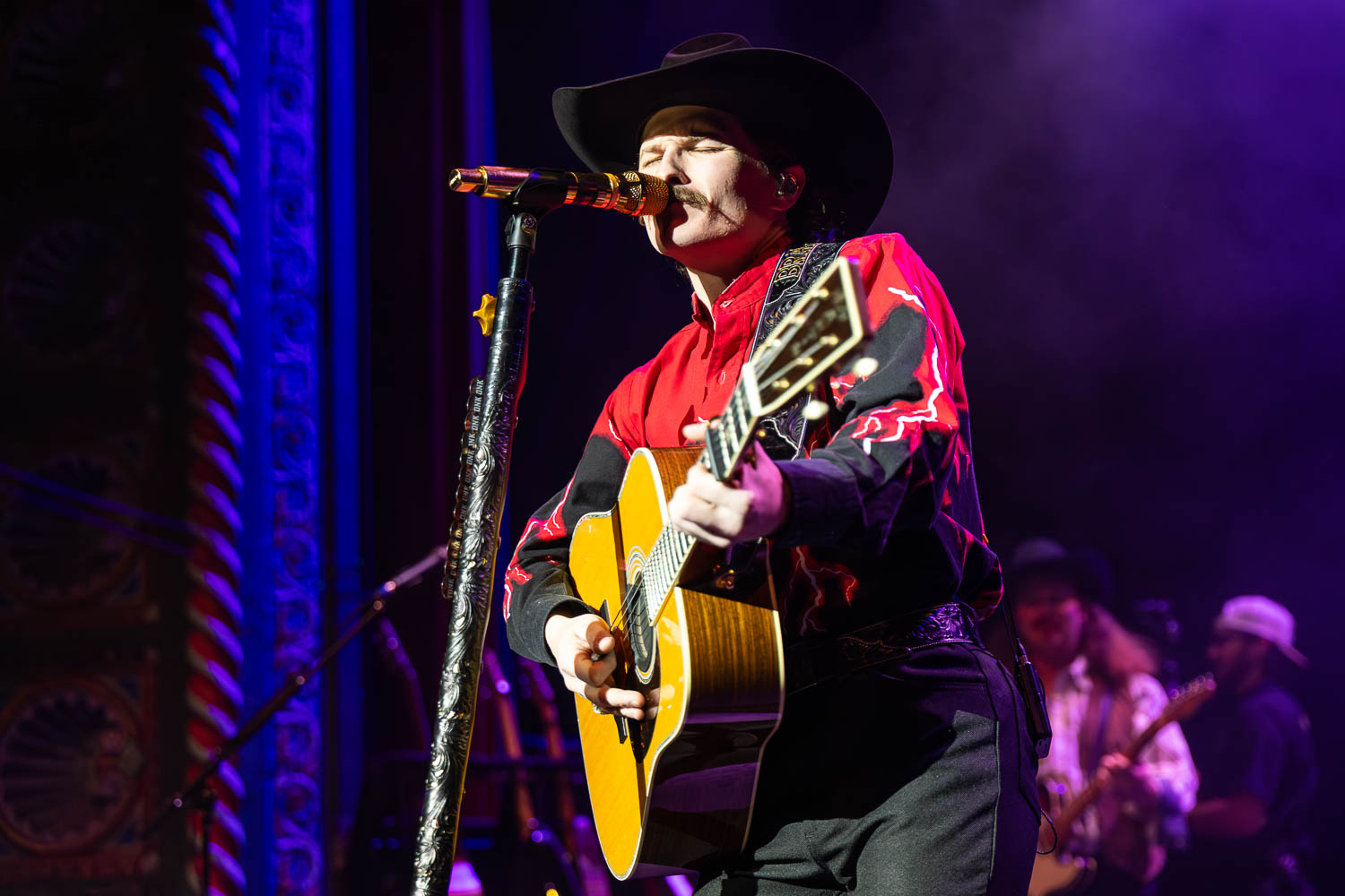 Braxton Keith performing at Uptown Theatre in Kansas City, Missouri on February 12, 2026