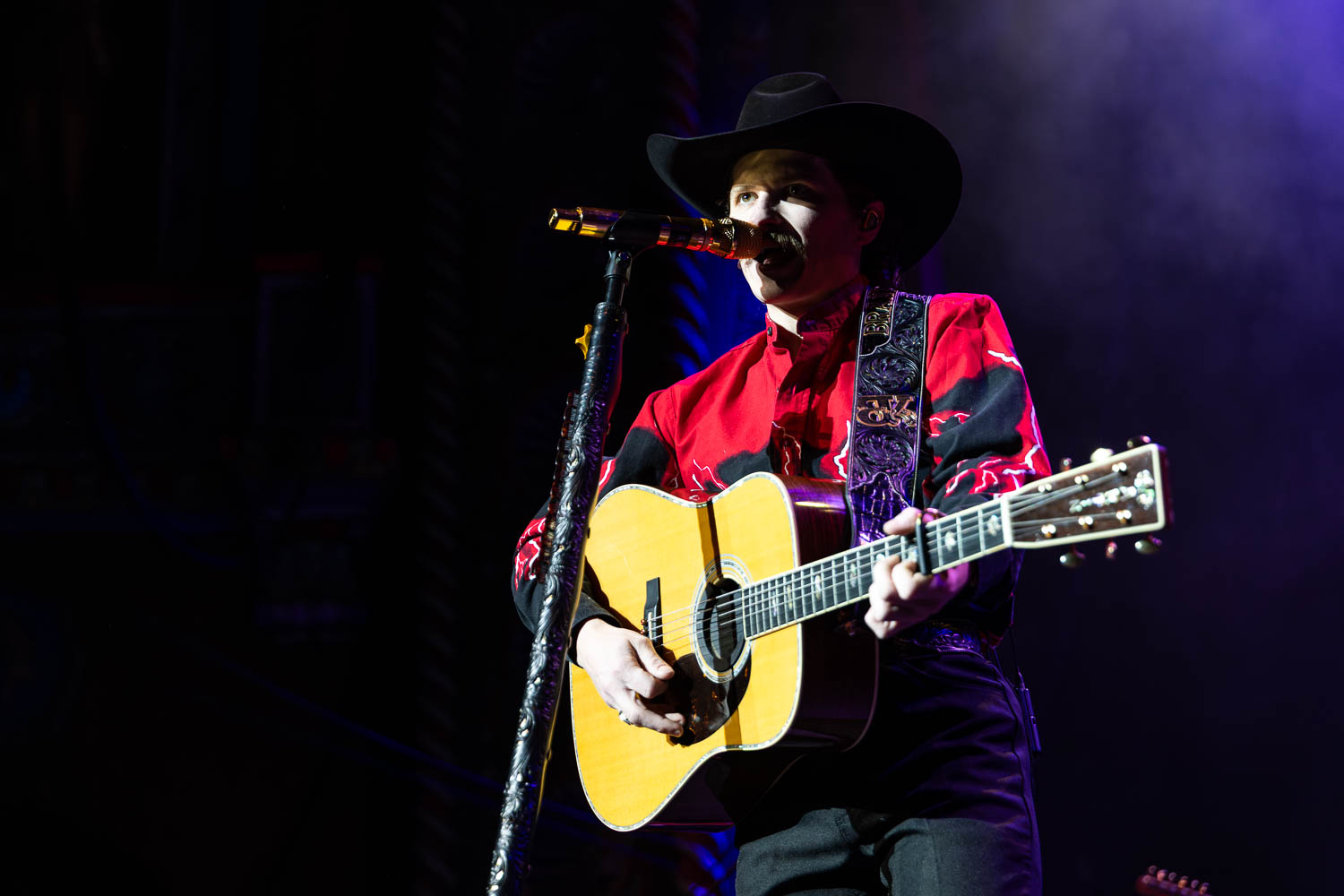 Braxton Keith performing at Uptown Theatre in Kansas City, Missouri on February 12, 2026